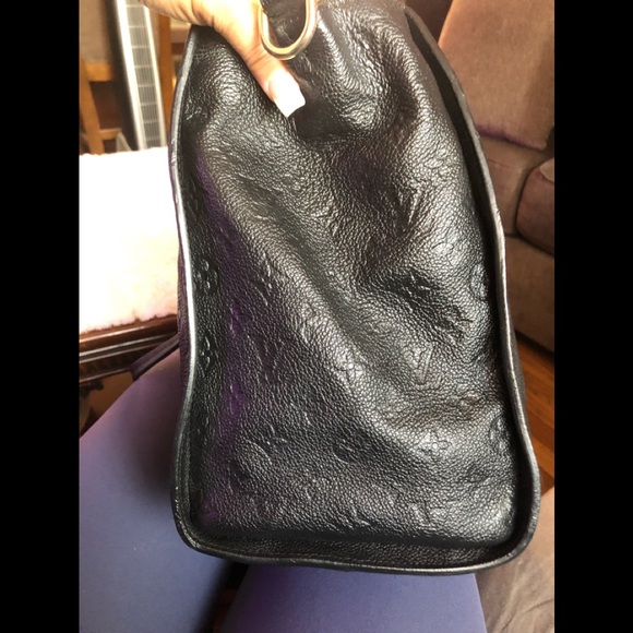 Louis Vuitton Lumineuse Terre Empriente Bag - Picture 12 of 13